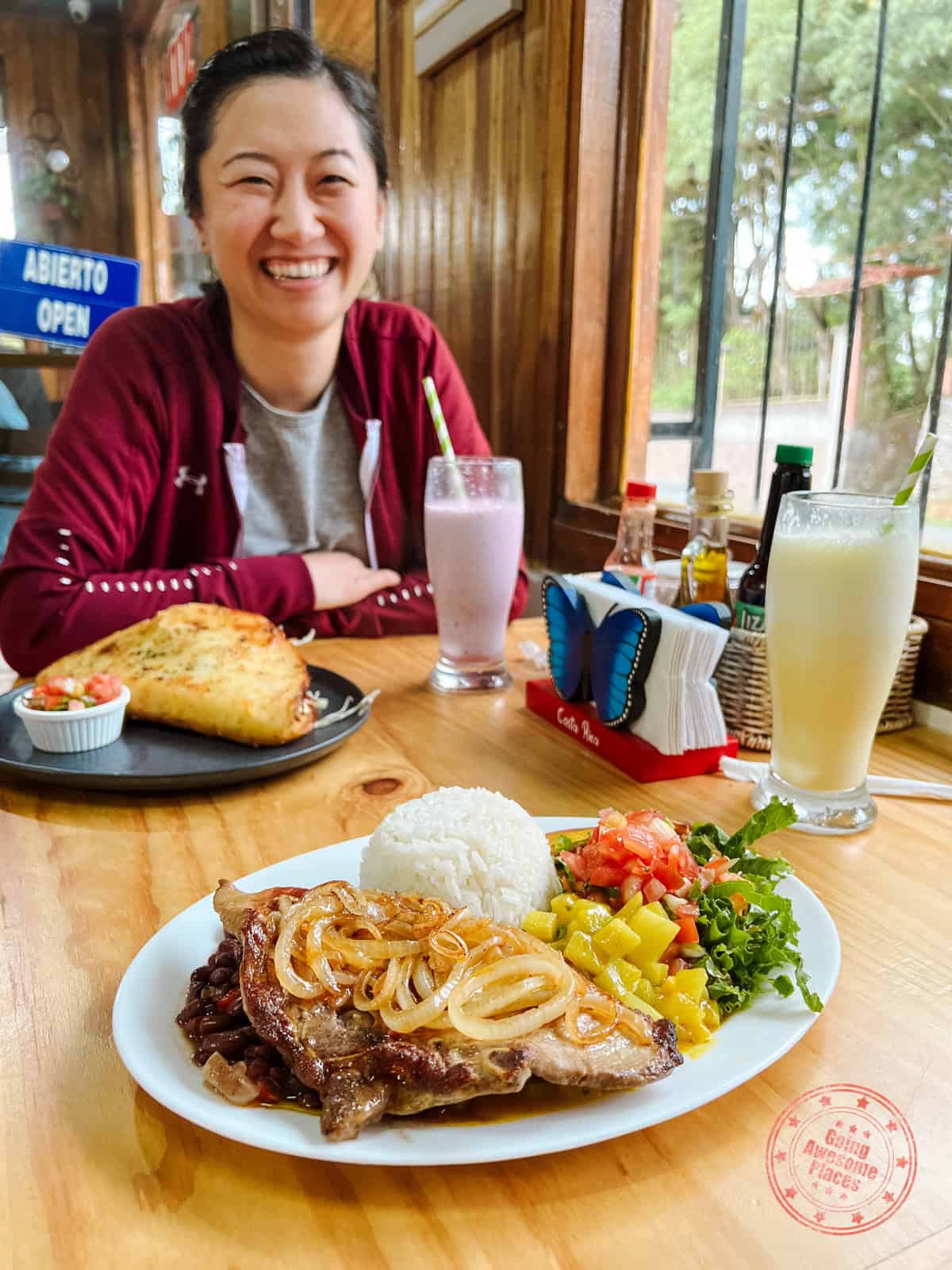 lunch at soda la amistad