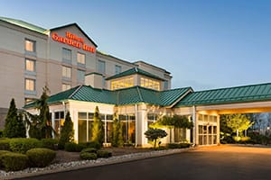 hilton garden inn place to stay in niagara