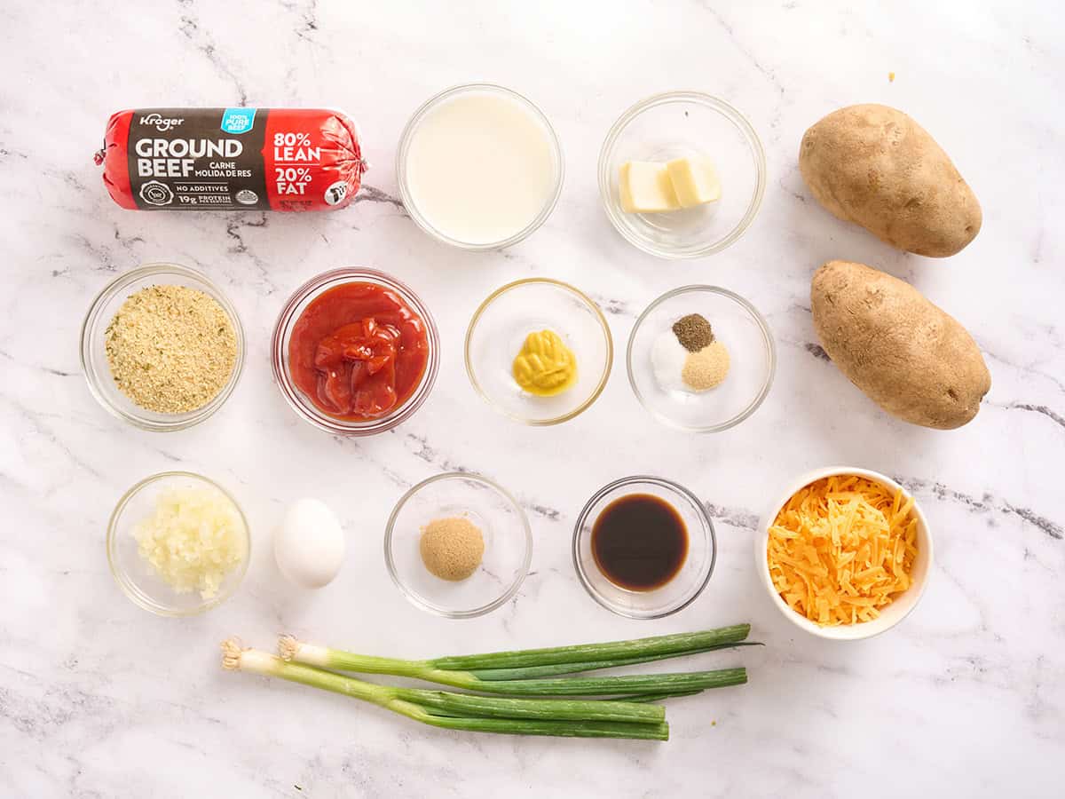 The ingredients to make meatloaf cassserole.