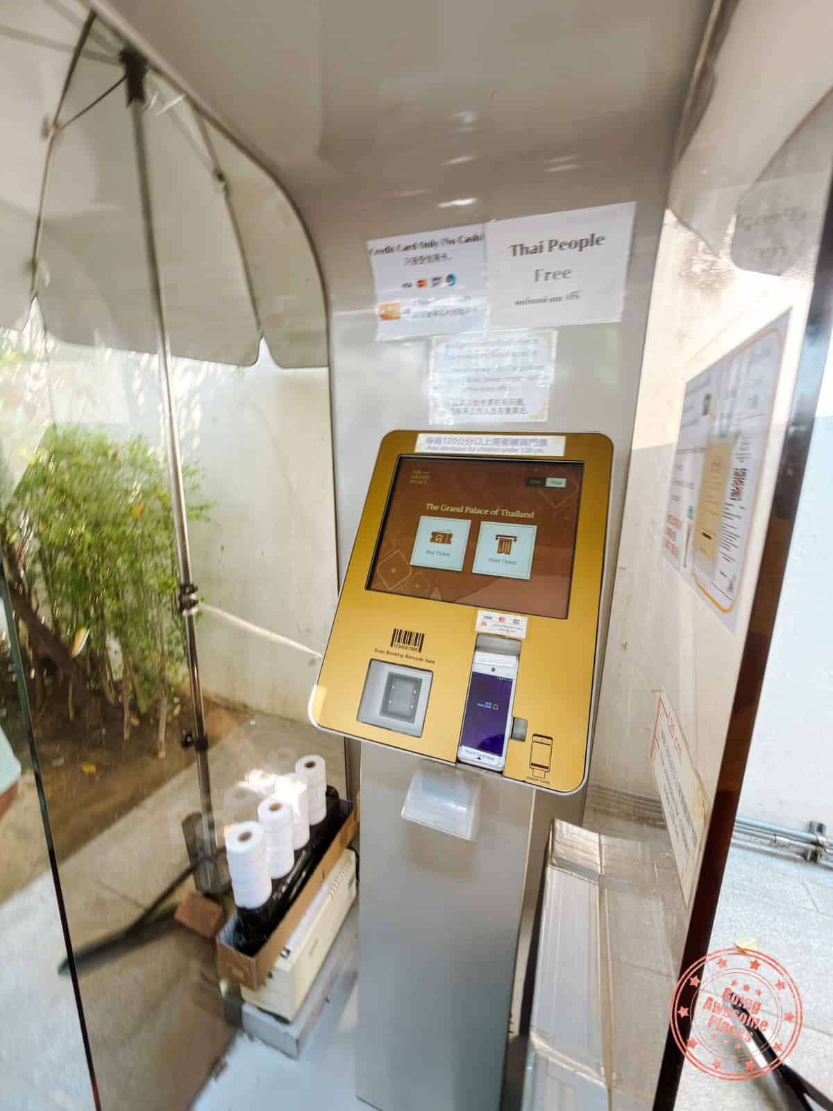 grand palace ticket kiosk