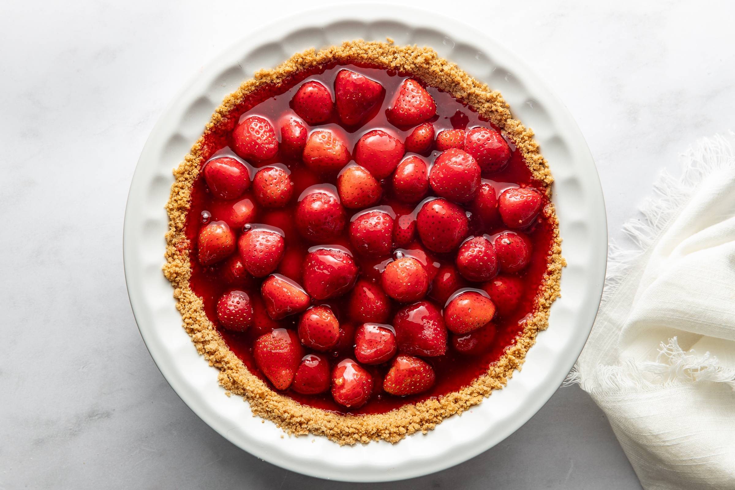 Strawberry pie before being set.